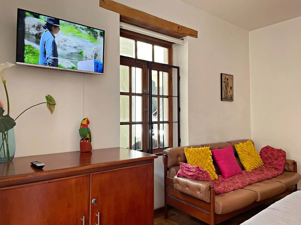 Arte Y Vida! Fantastico Departamento - Centro De Quito Apartment 0*,