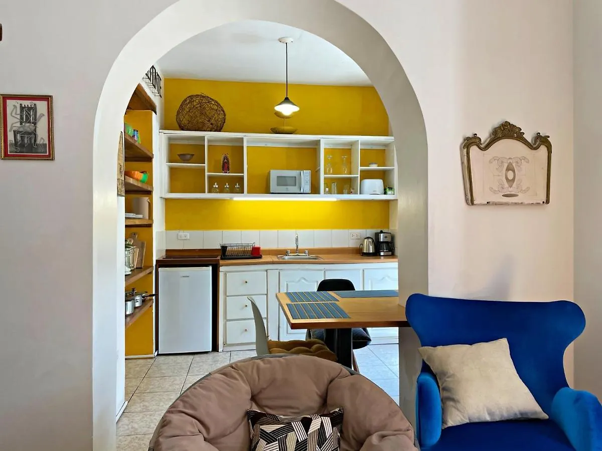 Arte Y Vida! Fantastico Departamento - Centro De Quito Apartment Ecuador