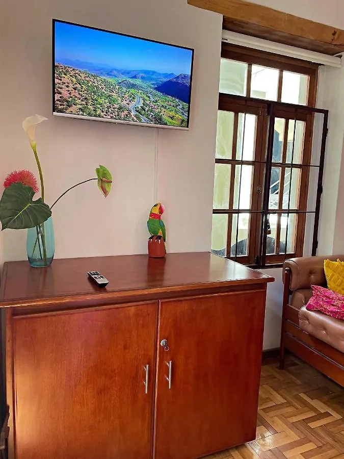 Arte Y Vida! Fantastico Departamento - Centro De Quito Apartment